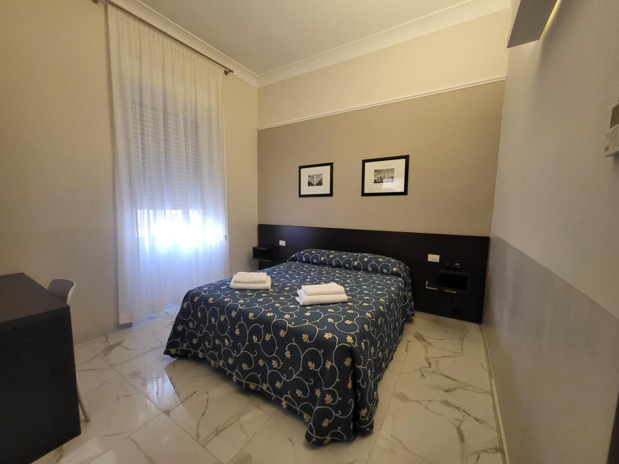 Club Hotel — Foto 1